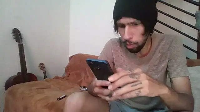 Alejandro92 cali online show from June 26, 2026, 2:23 pm