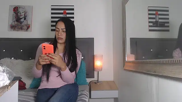 madison  love  online show from October 6, 2025, 6:30 pm