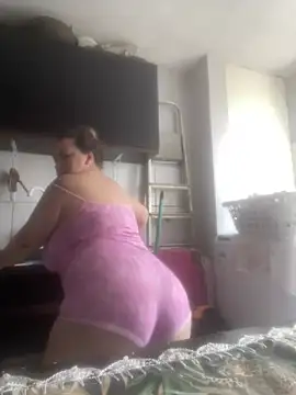 bruna438 online show from July 18, 2026, 1:52 pm