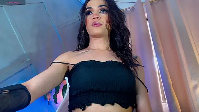 Cristal Gem1 online show from April 29, 2026, 6:14 pm