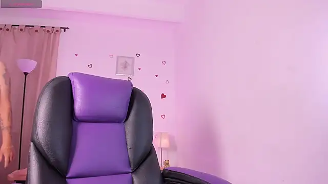 LiaaMoretzz online show from June 11, 2026, 10:51 pm