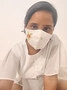 Snapshot of Miss_Riya20 chatting on October 25, 2025, 6:45 am Miss Riya20 online show from October 25, 2025, 6:45 am