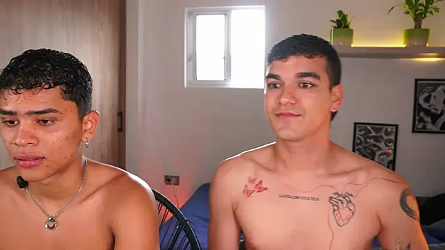 Snapshot of EROS_AND_ALAN chatting on June 13, 2026, 8:29 pm EROS AND ALAN online show from June 13, 2026, 8:29 pm