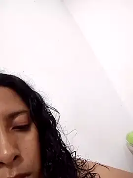 anitotori online show from December 13, 2025, 8:04 pm