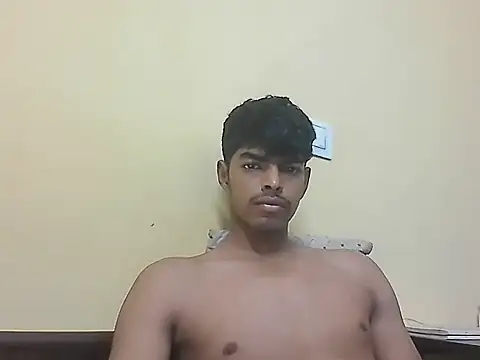 Snapshot of monster_33 chatting on April 26, 2026, 8:00 am monster 33 online show from April 26, 2026, 8:00 am