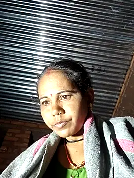 Pooja750 online show from March 22, 2026, 9:49 pm