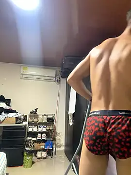 Snapshot of eroseliam chatting on January 10, 2026, 4:13 pm eroseliam online show from January 10, 2026, 4:13 pm