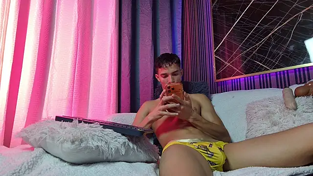 Snapshot of eroseliam chatting on January 17, 2026, 7:06 pm eroseliam online show from January 17, 2026, 7:06 pm