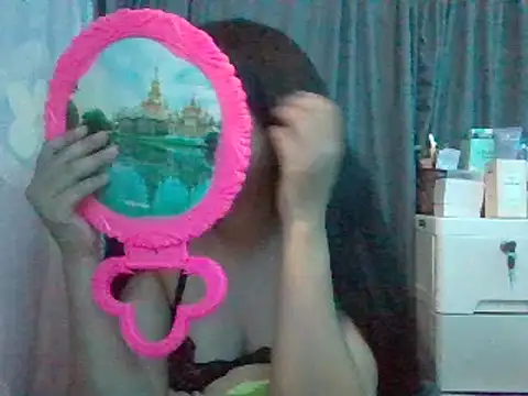 Asianhotskinny online show from July 29, 2026, 4:12 am