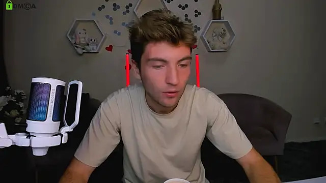 joseph bear  online show from September 12, 2025, 7:02 pm