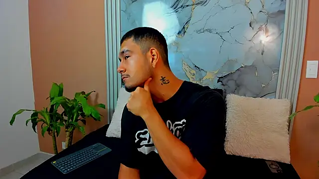  online show from October 11, 2025, 11:22 am