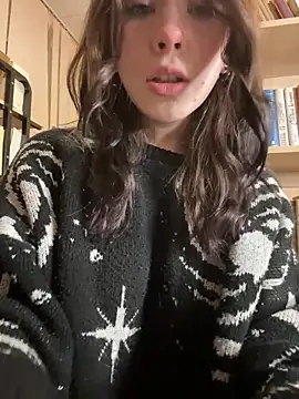 Mimiumuy online show from October 31, 2025, 2:57 pm