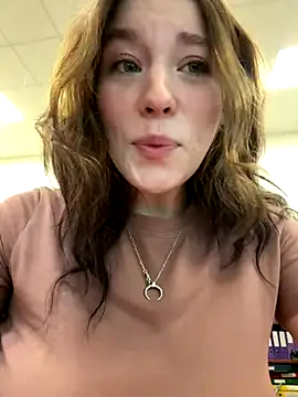 Mimiumuy online show from October 14, 2025, 2:28 pm