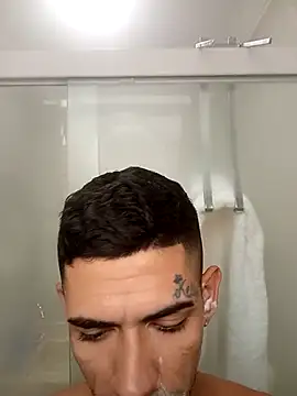 xirie98 online show from October 6, 2025, 7:58 pm