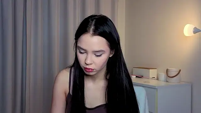 slyshypie online show from February 2, 2026, 1:32 pm