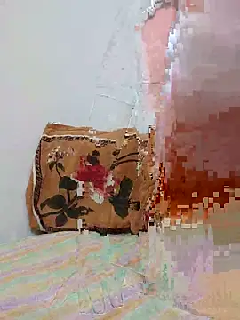 riyamore9623 online show from March 8, 2026, 7:44 am