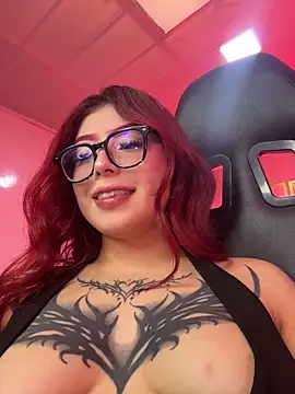 Red Bunny v online show from June 18, 2026, 1:16 pm