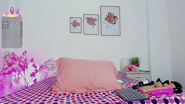 hellzel moon online show from October 9, 2025, 7:36 pm