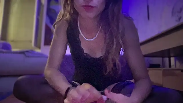 Emy092 online show from August 1, 2026, 3:48 am