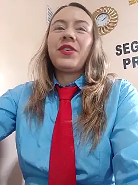 Hannah-colx online show from April 21, 2026, 7:09 pm