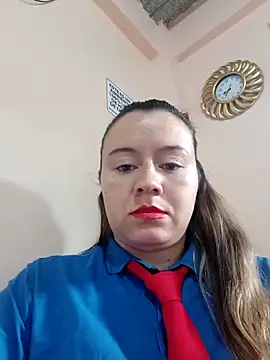 Hannah-colx online show from May 6, 2026, 1:37 pm