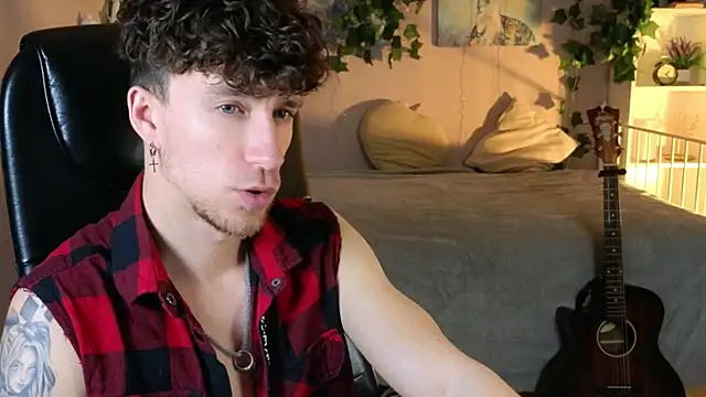 Snapshot of mark_caron chatting on March 13, 2026, 12:32 pm mark caron online show from March 13, 2026, 12:32 pm