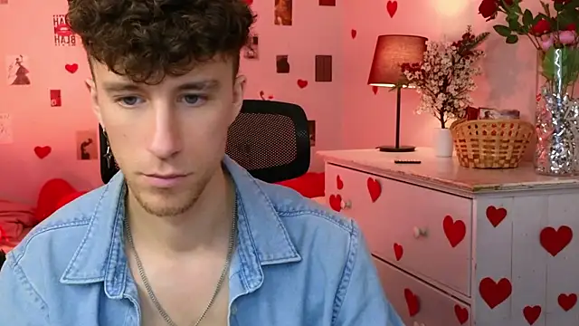 Snapshot of mark_caron chatting on February 20, 2026, 8:44 pm mark caron online show from February 20, 2026, 8:44 pm