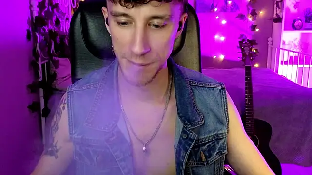 Snapshot of mark_caron chatting on February 12, 2026, 7:57 pm mark caron online show from February 12, 2026, 7:57 pm