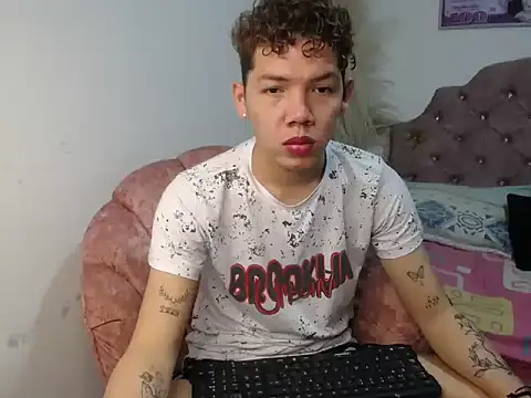 Snapshot of brutal_dirty_sex chatting on February 21, 2026, 3:03 pm brutal dirty sex online show from February 21, 2026, 3:03 pm