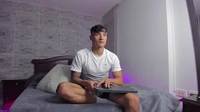 DavisFirb online show from October 10, 2025, 2:45 am