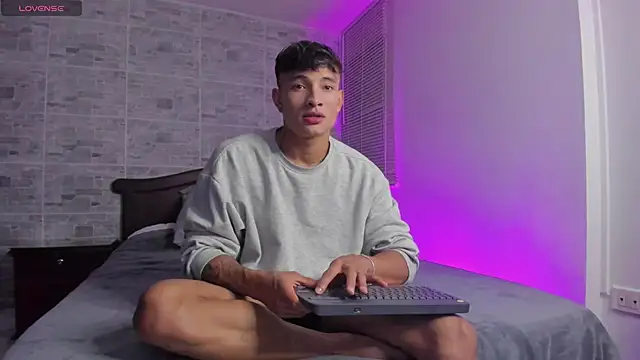 DavisFirb online show from October 19, 2025, 2:03 am