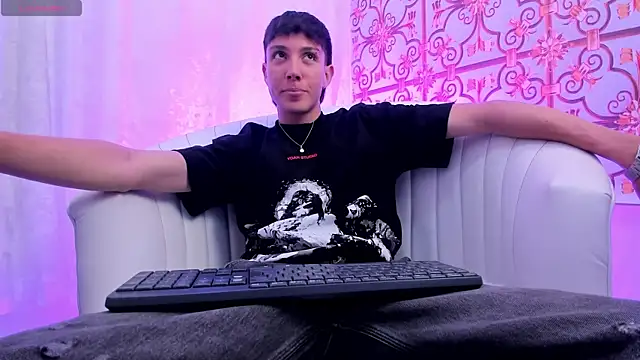 LittleDanny  online show from March 17, 2026, 3:15 pm