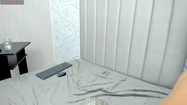 LittleDanny  online show from April 14, 2026, 5:29 pm