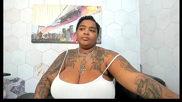 Anaa Fuentess online show from June 20, 2026, 11:37 am