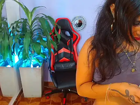 ivy scorpio online show from October 3, 2025, 3:13 pm