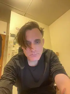 Snapshot of NicPolaris chatting on February 22, 2026, 5:10 am NicPolaris online show from February 22, 2026, 5:10 am