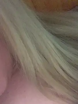 anjinhabs online show from November 21, 2025, 9:25 pm