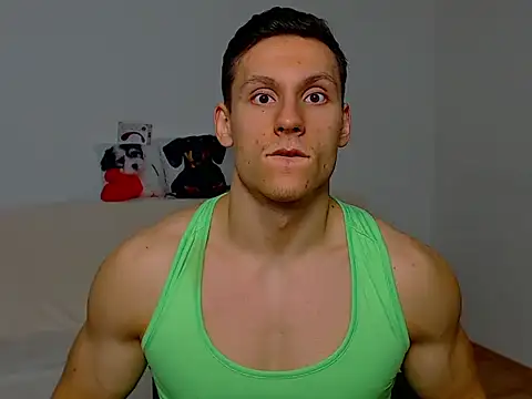 ZeinMiracles online show from October 9, 2025, 6:41 pm