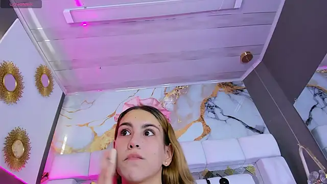 Natasha-Adams online show from March 14, 2026, 9:10 pm