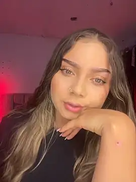 Snapshot of AnnyLopezzz_ chatting on March 15, 2026, 7:59 am AnnyLopezzz online show from March 15, 2026, 7:59 am