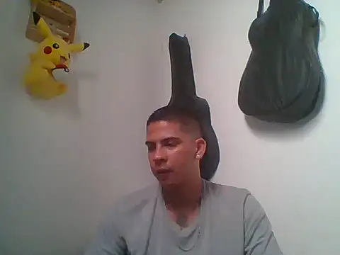 Snapshot of Hardbighotxxx chatting on March 27, 2026, 6:53 pm Hardbighotxxx online show from March 27, 2026, 6:53 pm