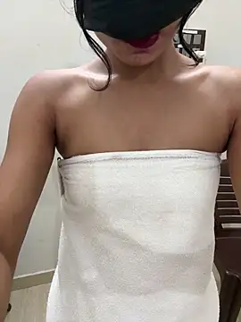 Sexy-BF GF online show from September 11, 2025, 8:03 am