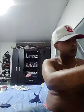 Perropa online show from March 22, 2026, 12:03 am