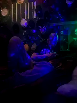 MODEST11 MMiILOO AMARO online show from February 24, 2026, 5:41 am