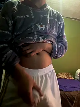 69juli online show from December 14, 2025, 10:15 pm