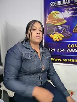 -Mia1 online show from April 21, 2026, 12:45 pm