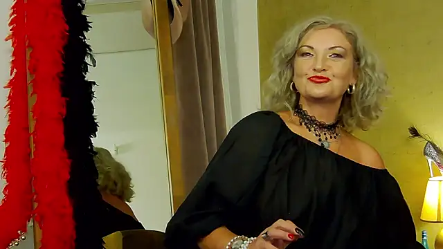 Allura Jenson online show from July 24, 2026, 10:17 pm