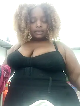 Snapshot of isabella_brown1 chatting on March 10, 2026, 10:30 am isabella brown1 online show from March 10, 2026, 10:30 am