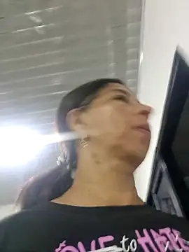 maleja23 online show from October 3, 2025, 12:58 am