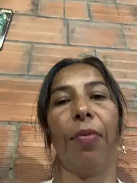 maleja23 online show from October 11, 2025, 12:33 am